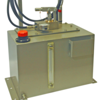 Elesa breather caps and level indicators hit the mark for Sarum Hydraulics Micropac hand pumps